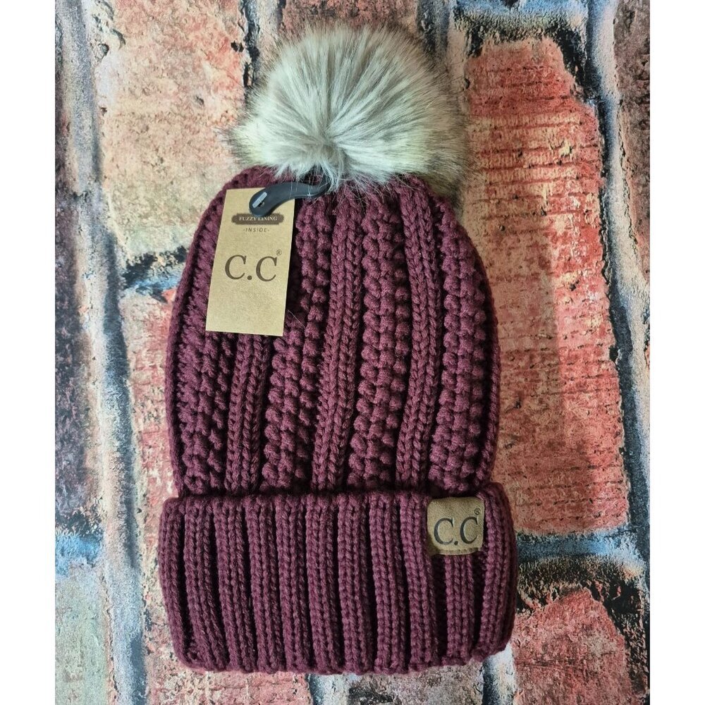 NWT C.C Thick Cable Knit Cuffed Beanie Maroon Faux Fur Pom Fleece Lined